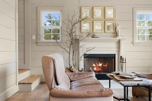 375 Fm-954, Round Top, TX 78954