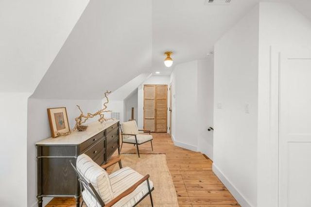 375 Fm-954, Round Top, TX 78954