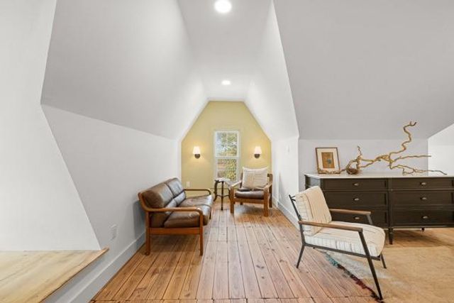 375 Fm-954, Round Top, TX 78954