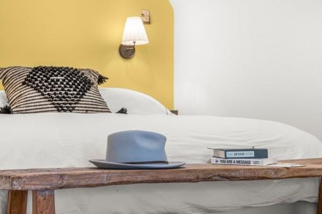 375 Fm-954, Round Top, TX 78954