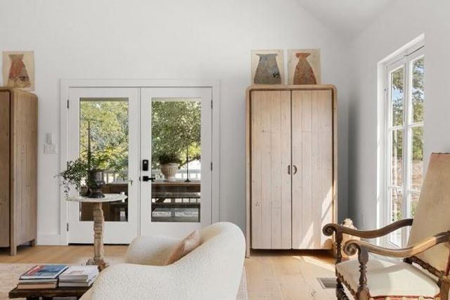 375 Fm-954, Round Top, TX 78954