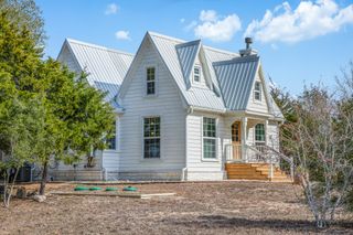 375 Fm-954, Round Top, TX 78954