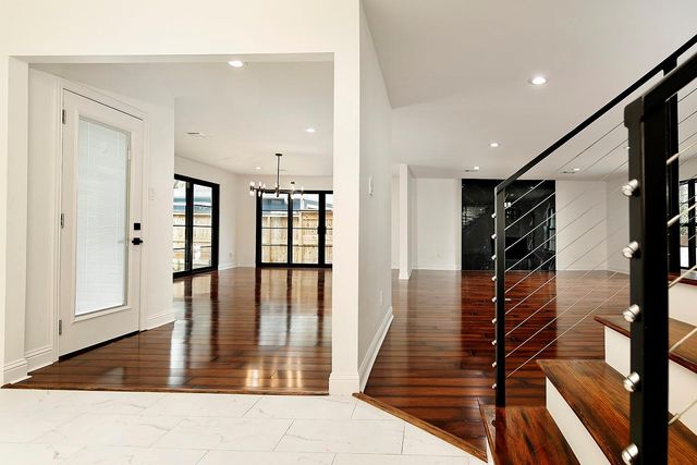 29 N Havenridge Drive, The Woodlands, TX 77381