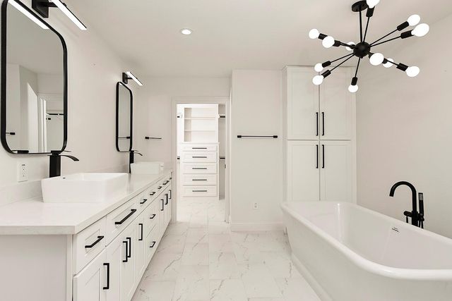 29 N Havenridge Drive, The Woodlands, TX 77381