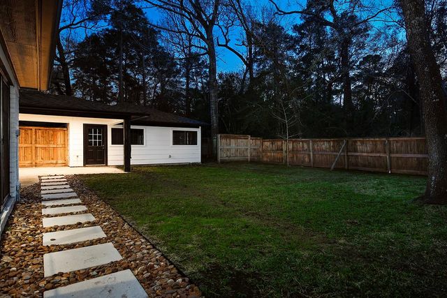 29 N Havenridge Drive, The Woodlands, TX 77381