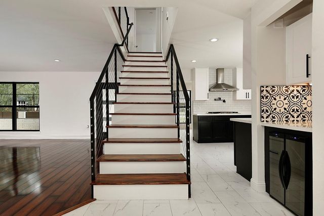 29 N Havenridge Drive, The Woodlands, TX 77381