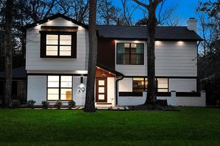 29 N Havenridge Drive, The Woodlands, TX 77381