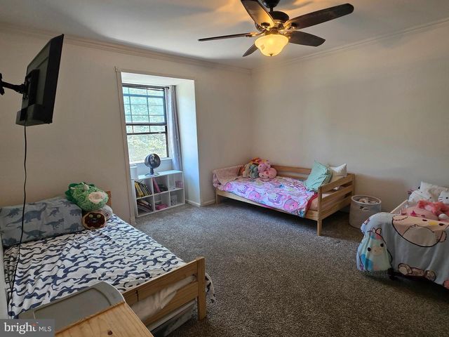 51 GREENSWARD LN, Cherry Hill, NJ 08002