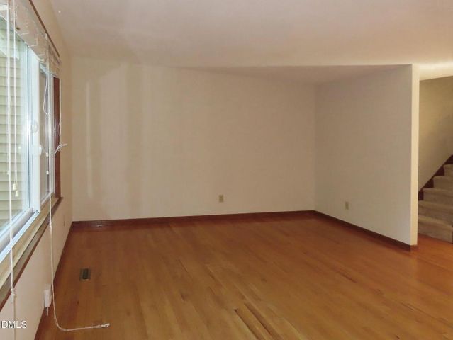 5 Silver Cedar Lane B, Chapel Hill, NC 27514