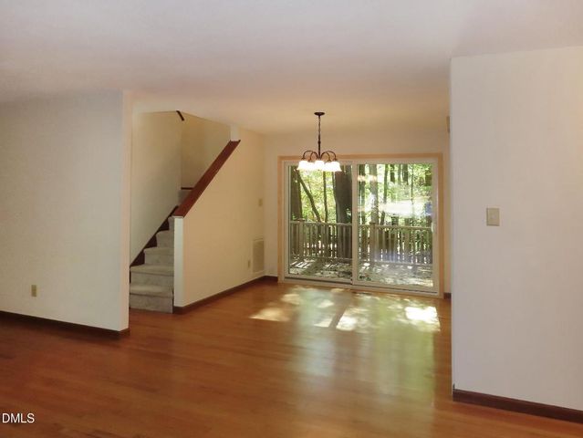 5 Silver Cedar Lane B, Chapel Hill, NC 27514