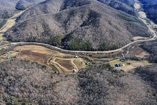 91 Quinton Callahan Road, Booneville, KY 41314