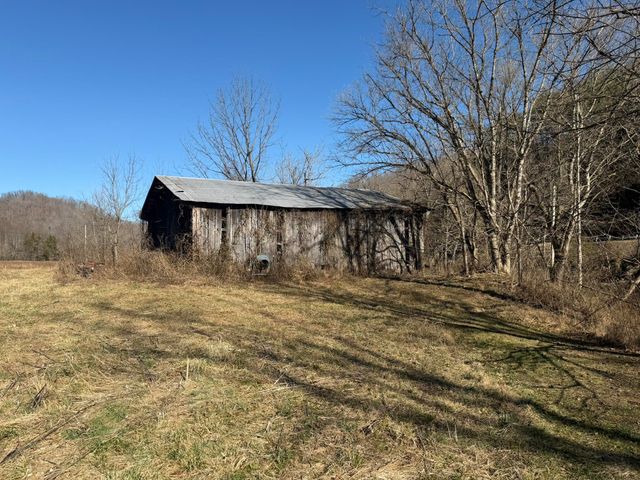 91 Quinton Callahan Road, Booneville, KY 41314