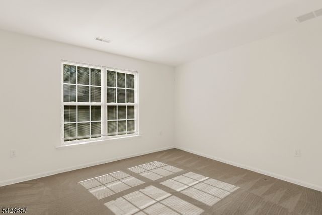 44 Chandler Ct, Hillsborough Twp., NJ 08844