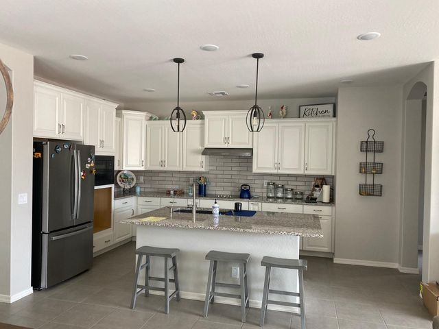 15081 W McKinley Street, Goodyear, AZ 85338