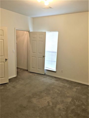 1766 N Gregg Avenue 5, Fayetteville, AR 72703