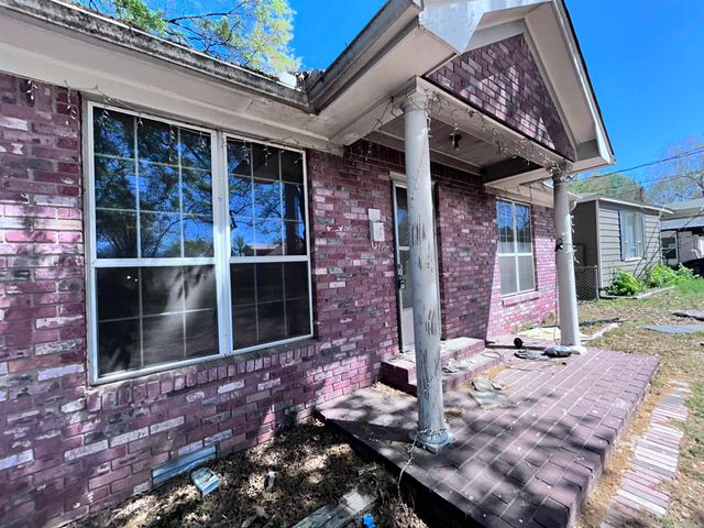 4905 School Street, North Little Rock, AR 72117