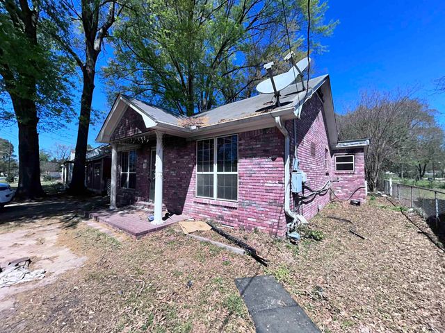 4905 School Street, North Little Rock, AR 72117