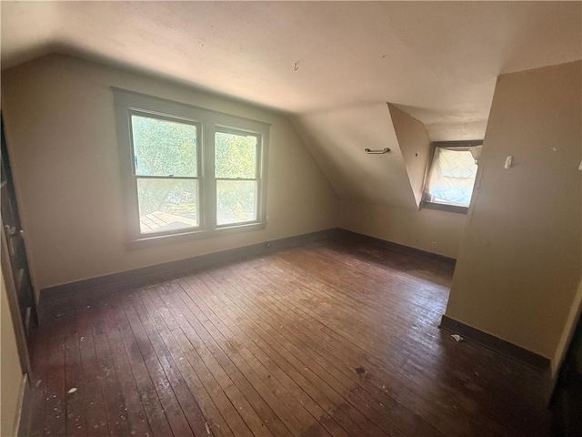 1715 Quincy Street, Topeka, KS 66612