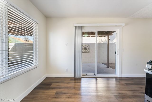 6998 Sylvan Oak Drive, Las Vegas, NV 89147