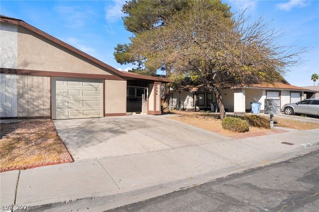 6998 Sylvan Oak Drive, Las Vegas, NV 89147