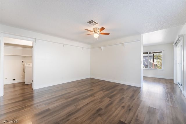 6998 Sylvan Oak Drive, Las Vegas, NV 89147