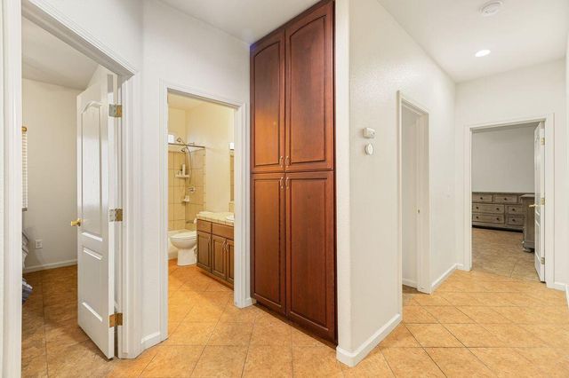 1110 Lincoln Street, Tulare, CA 93274