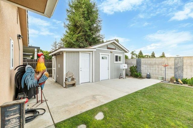 1110 Lincoln Street, Tulare, CA 93274