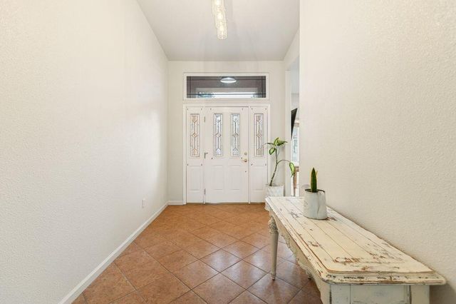 1110 Lincoln Street, Tulare, CA 93274