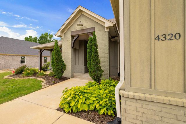 4320 Sloan Drive, Alexander, AR 72022