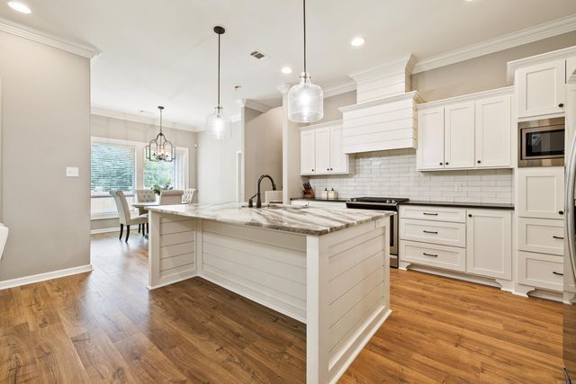 4320 Sloan Drive, Alexander, AR 72022