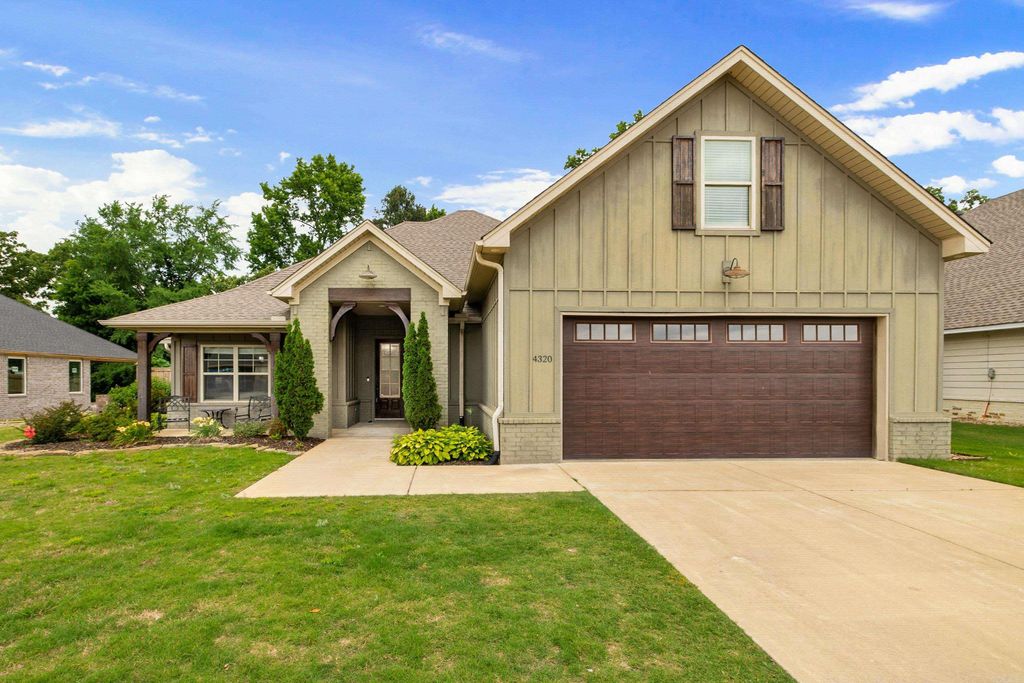 4320 Sloan Drive, Alexander, AR 72022