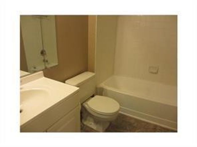 9999 Summerbreeze Drive 910, Sunrise, FL 33322