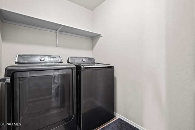 14648 MEADOW LAWN, El Paso, TX 79938