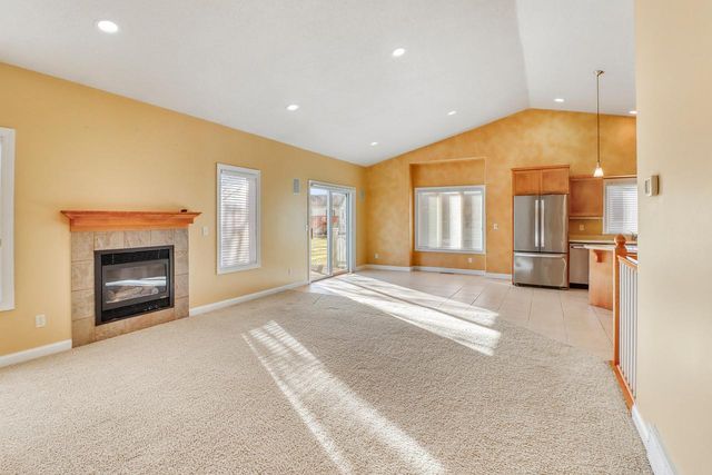 3404 Wheatland Pines Drive S, Fargo, ND 58103