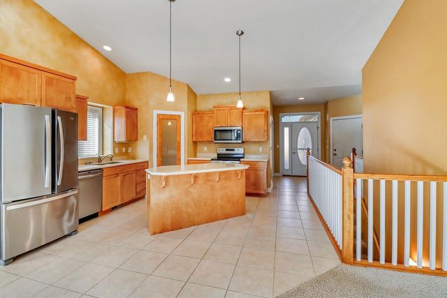 3404 Wheatland Pines Drive S, Fargo, ND 58103