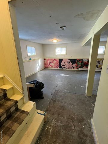 21 Mountain View Avenue, Saugerties, NY 12477