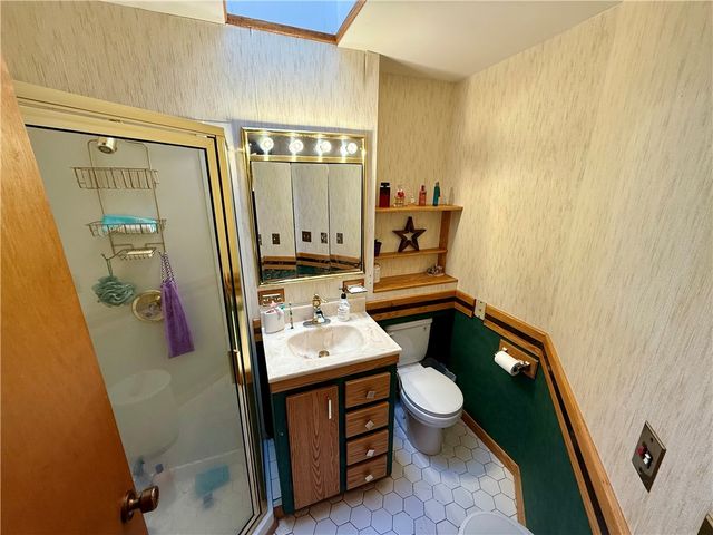 466 True Hickory Drive, Greece, NY 14615