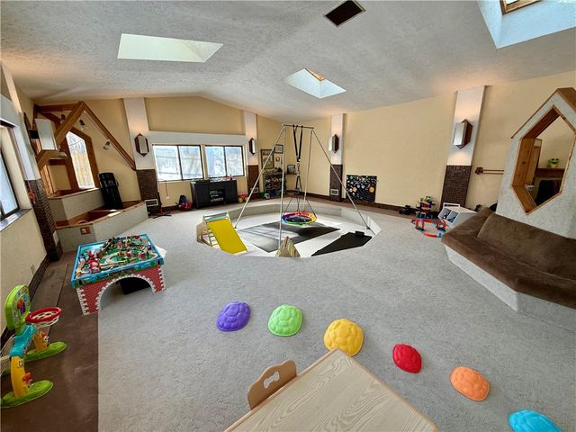 466 True Hickory Drive, Greece, NY 14615