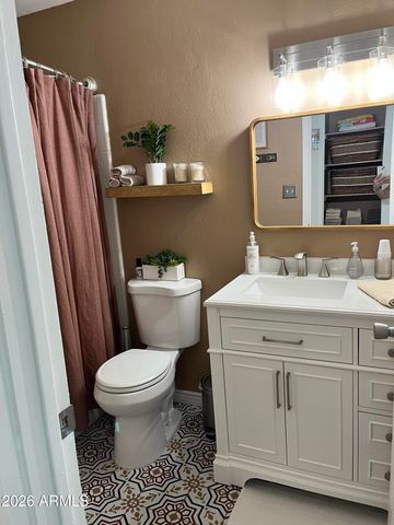 1500 W RIO SALADO Parkway 108, Mesa, AZ 85201