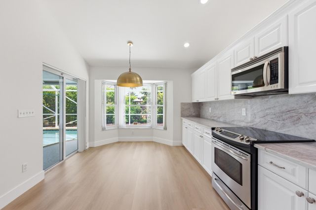 7710 NW 87th Avenue, Tamarac, FL 33321