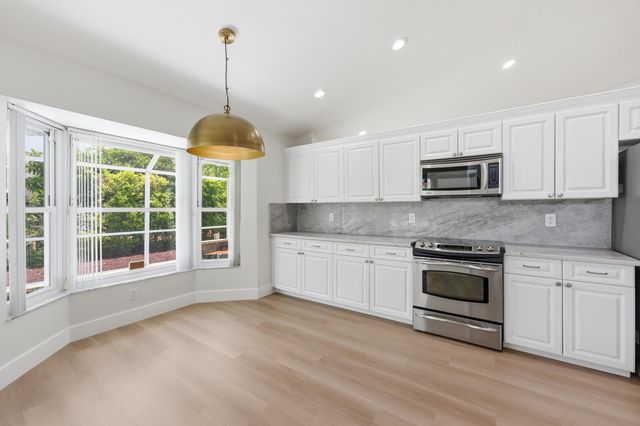 7710 NW 87th Avenue, Tamarac, FL 33321
