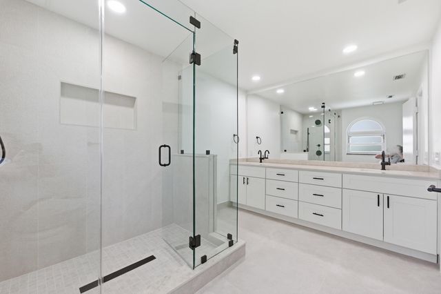 7710 NW 87th Avenue, Tamarac, FL 33321