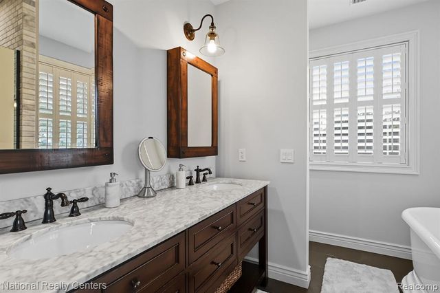 188 N Harvey Street, Plymouth, MI 48170