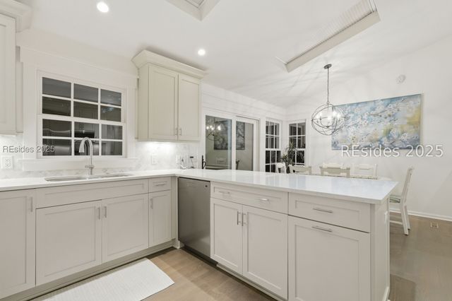 6 Black Skimmer Rd, Hilton Head Island, SC 29928