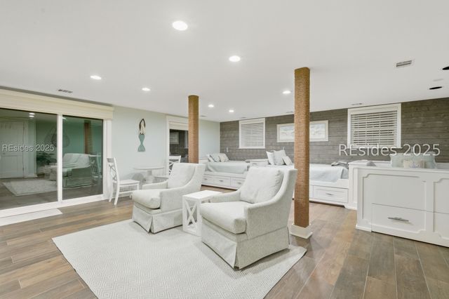 6 Black Skimmer Rd, Hilton Head Island, SC 29928