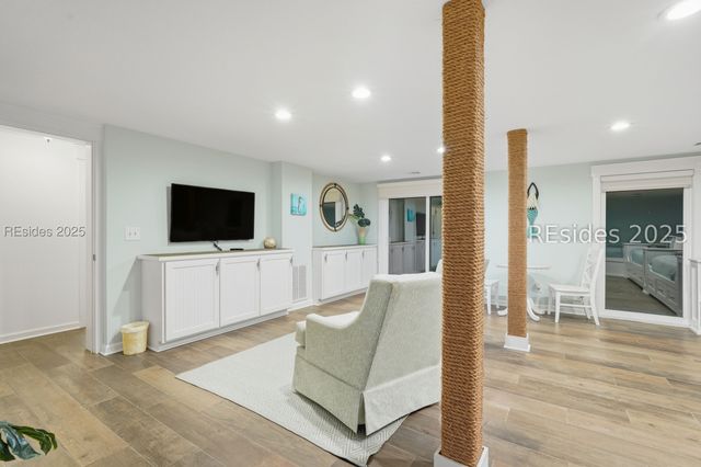 6 Black Skimmer Rd, Hilton Head Island, SC 29928