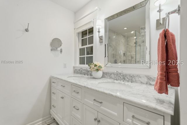 6 Black Skimmer Rd, Hilton Head Island, SC 29928