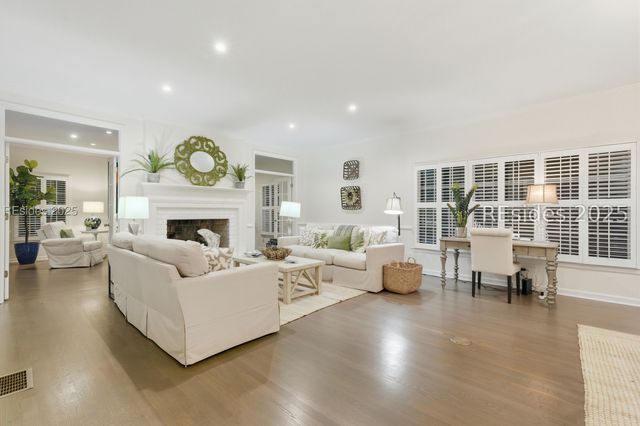 6 Black Skimmer Rd, Hilton Head Island, SC 29928