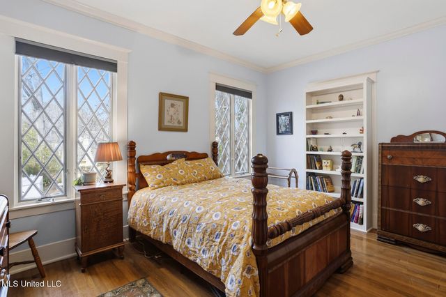 1475 Saint Ann Street, Jackson, MS 39202