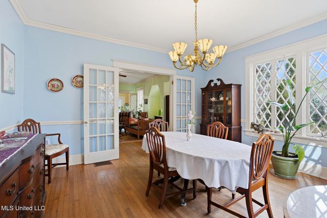 1475 Saint Ann Street, Jackson, MS 39202